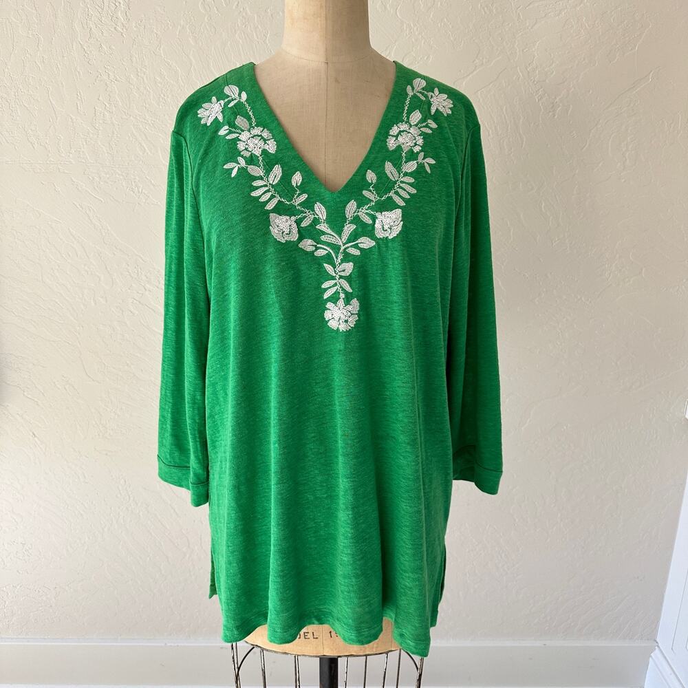 CHICOS Womens Embellished Linen Top Size L Kelly Green Floral Embroidered Tunic